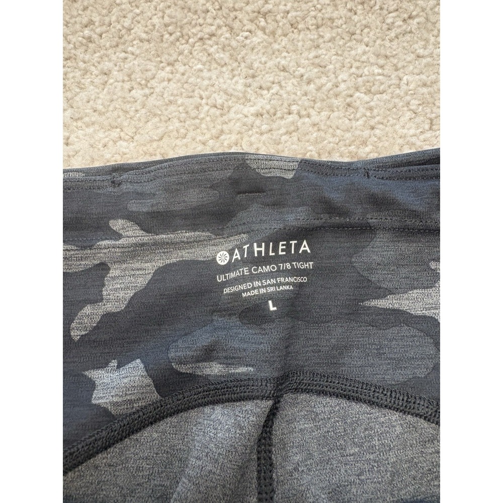 Athleta Ultimate Camo 7/8 Tight Leggings Black Size Large - Picture 2 of 5